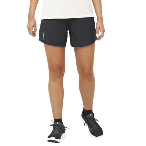 Short Salomon Running Cross 5 in Negro Mujer